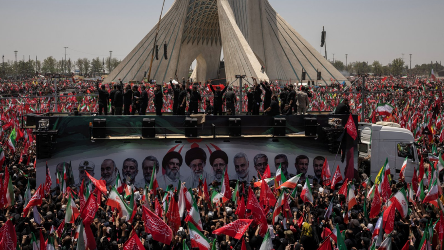 Otpor i osveta: Iran je želeo da pošalje poruku oproštajem od Alija Hamneija 4 55c0d140 79d9 11f1 a400 b302bc872d47