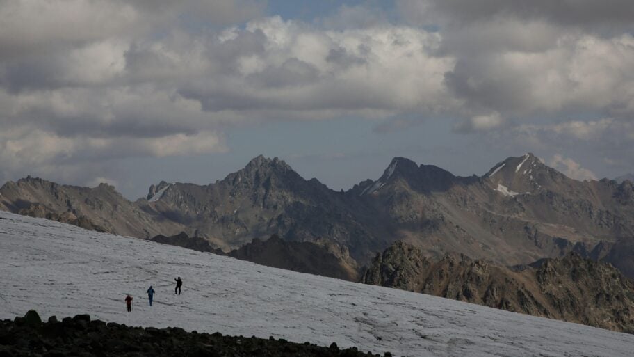 Petoro planinara iz Bosne i Hercegovine poginulo na Elbrusu, najvišem vrhu Evrope 2 65227b10 897a 11f1 8a54 d16a3a93a33a