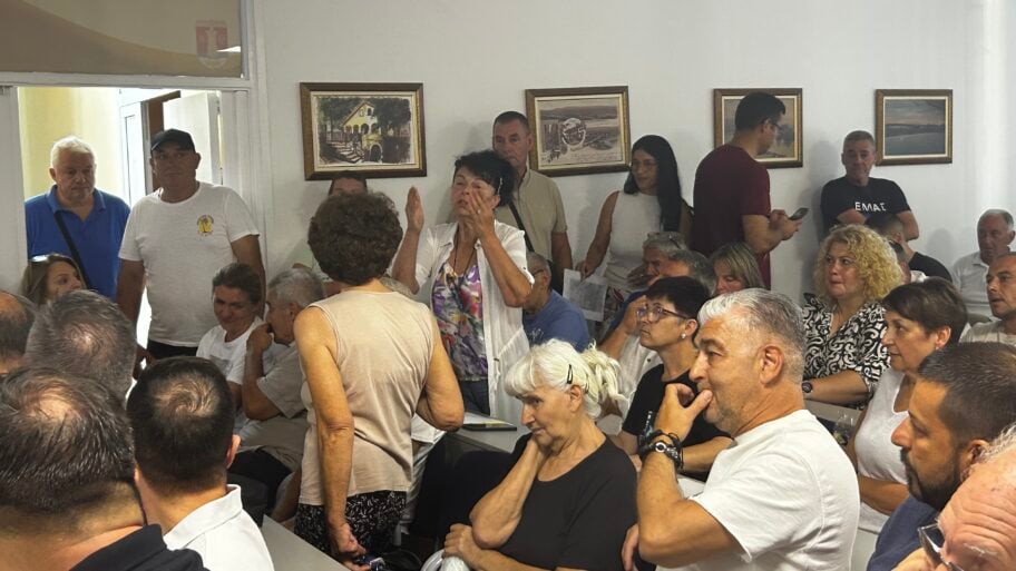 Burna prezentacija Generalnog urbanističkog plana u Panteleju, odgovor za Borsku ulicu krajem meseca 3 IMG 9237
