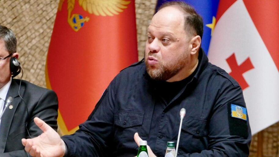 I Stefančuk i Rešetnjikov i Hamnei i Netanjahu: Na koliko stolica sedi Srbija 10 fe071d20 79fa 11f1 bb84 55f328ecb8d7